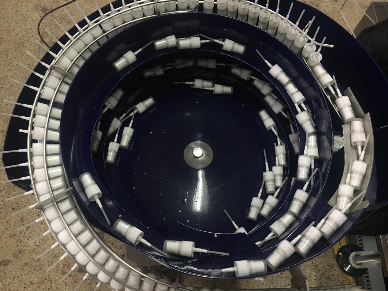 Machine de bouteille et de plafonnement de la bouteille et de plafonnement d'alcool 05