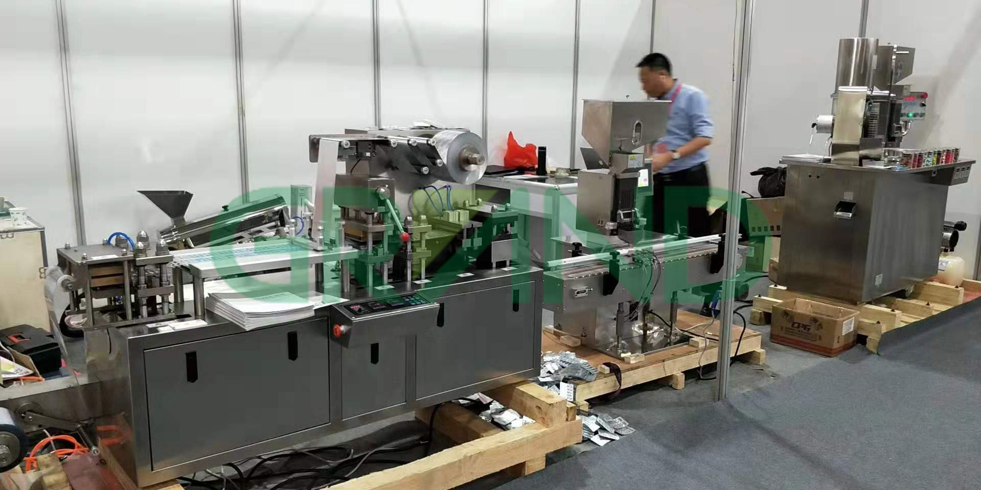 DF5E8547BD109819F94450CDAF772D_ 副 本