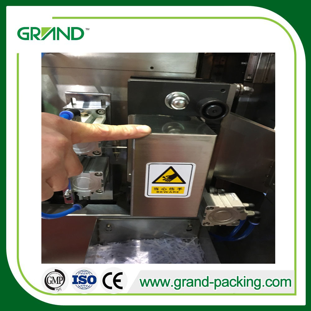Dose de dose mono désinfectant en plastique liquide Ampoule formant la remplissage et la machine