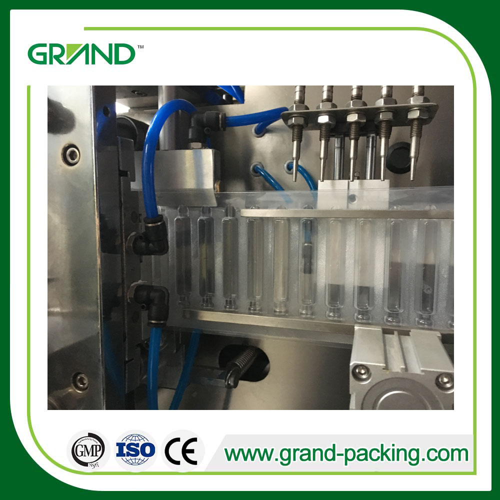 Dose de dose mono désinfectant en plastique liquide Ampoule formant la remplissage et la machine